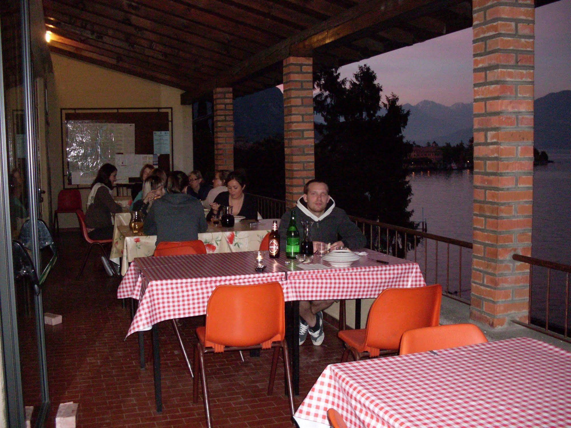 Lake Como Hostel Menaggio Exterior photo